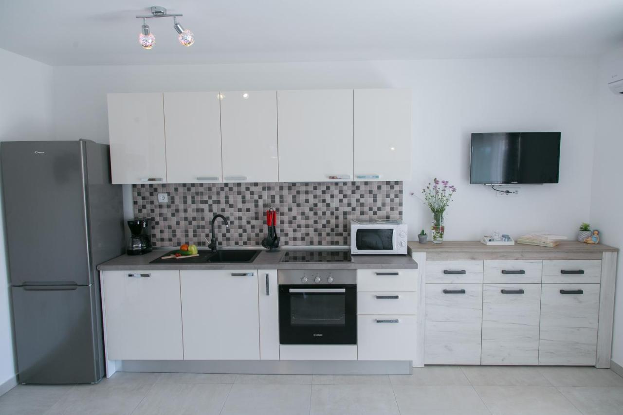Apartamento Navi Kaštela Exterior foto