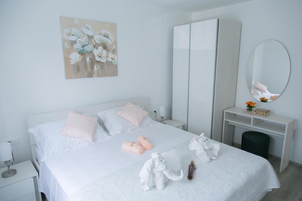 Apartamento Navi Kaštela Exterior foto
