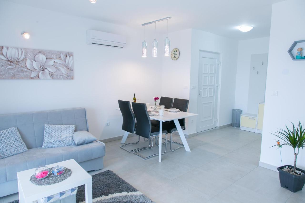 Apartamento Navi Kaštela Exterior foto