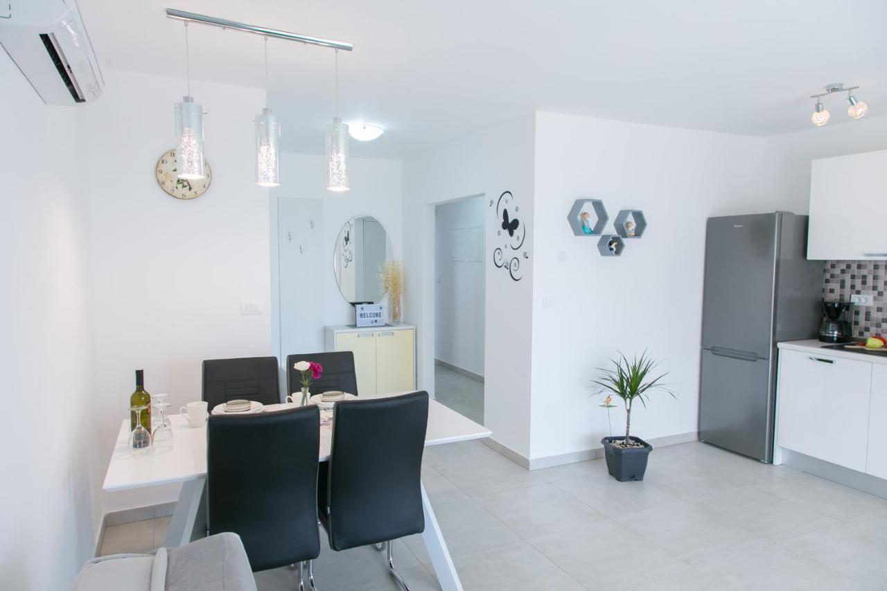 Apartamento Navi Kaštela Exterior foto